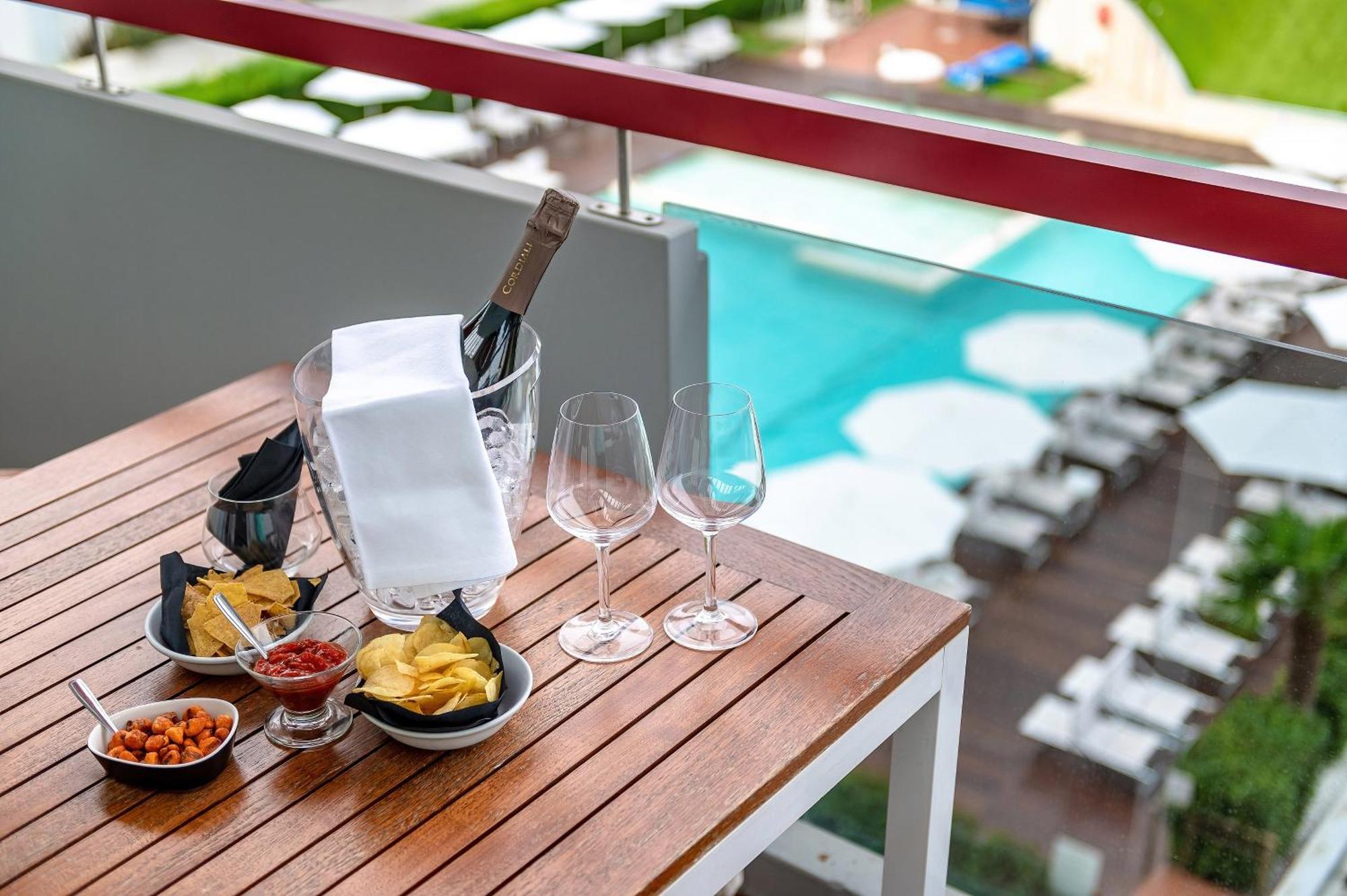 Domino Suite Hotel & Residence Лидо-ди-Езоло Номер фото
